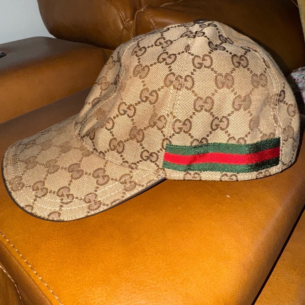 Authentic Gucci Hat Size Large - image 1